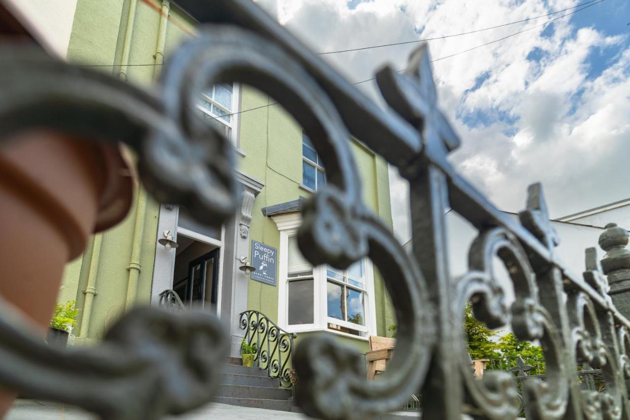 Sleepy Puffin Guest House テンビー エクステリア 写真