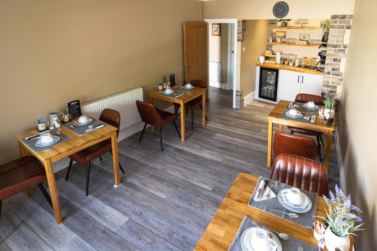 Sleepy Puffin Guest House テンビー エクステリア 写真