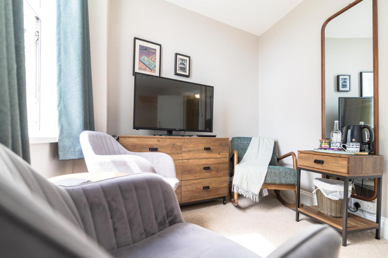 Sleepy Puffin Guest House テンビー エクステリア 写真